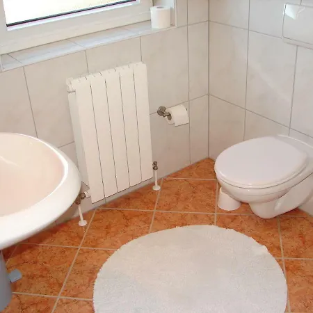 And Anka - With Open Jacuzzi Pensionat